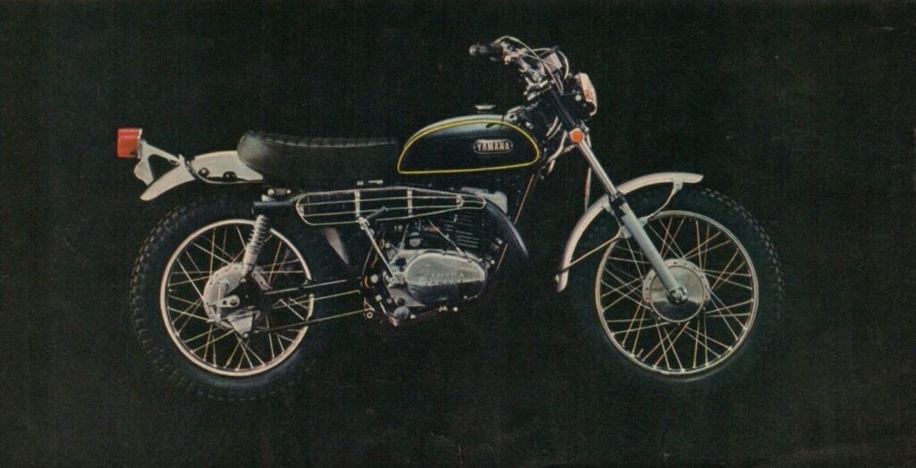 yamaha-dt-1-trail-bike