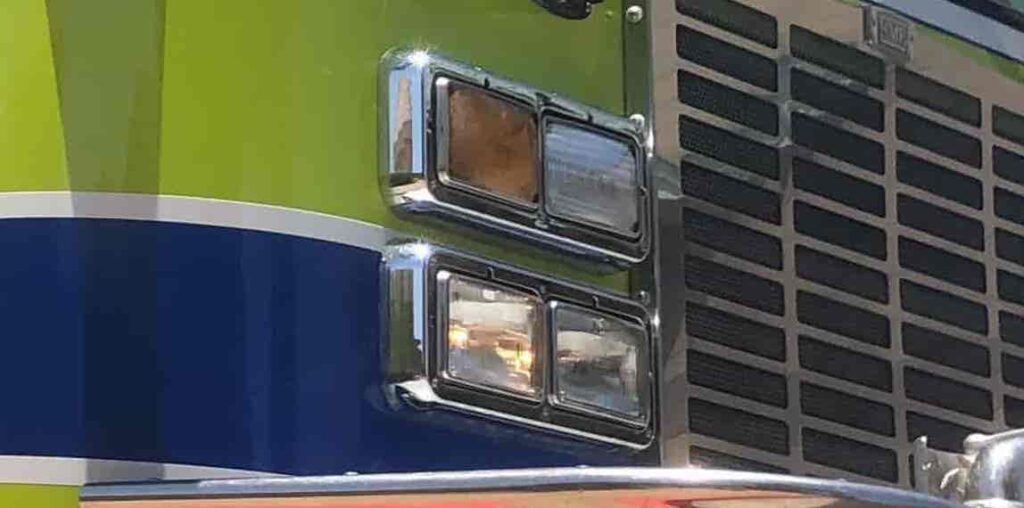 fire-truck-with-rectangular-sealed-beam-headlights