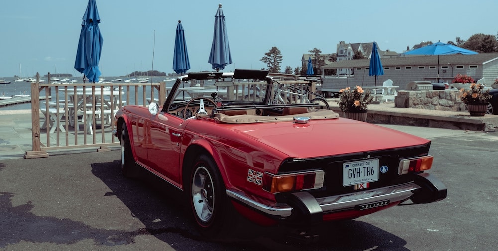 classic-sports-car