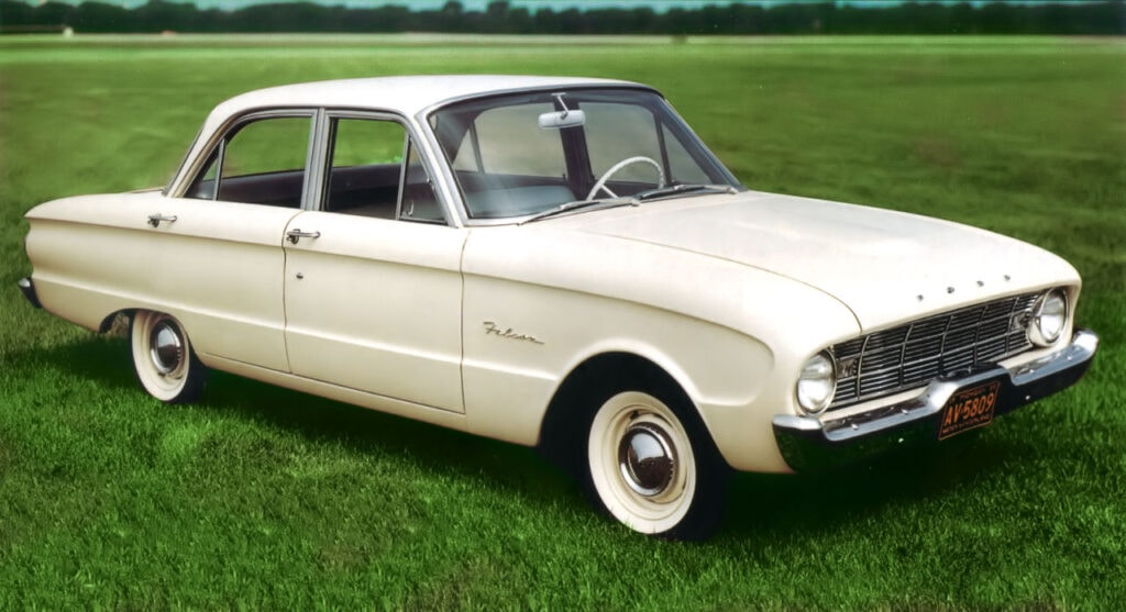 1960-ford-falcon-sedan