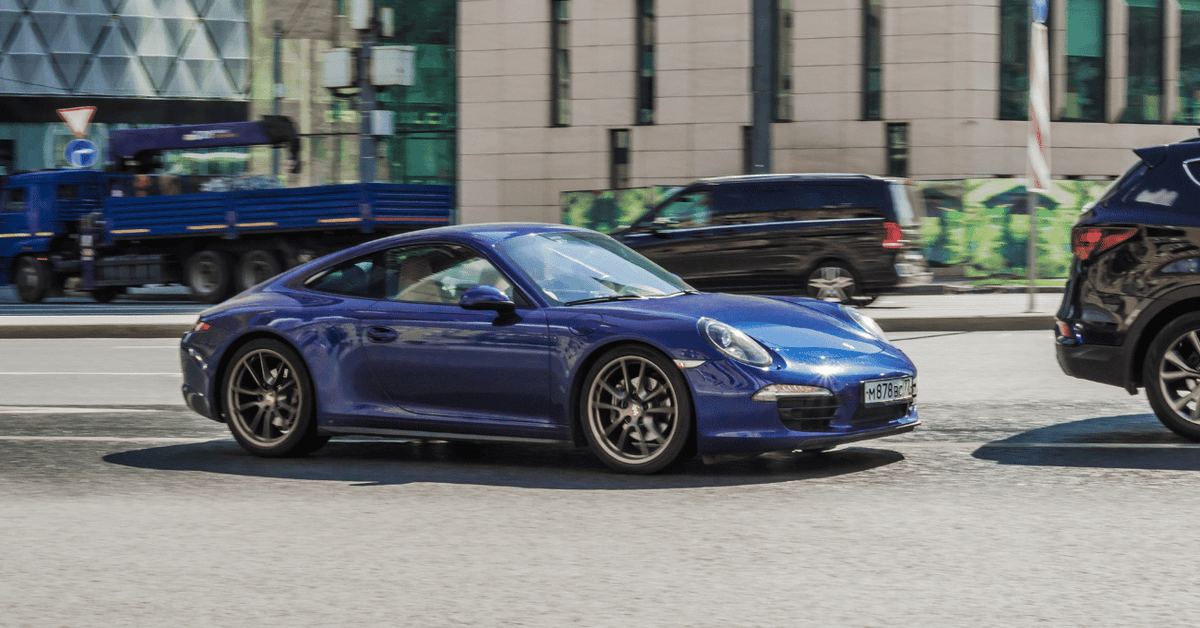 911 Carrera 4